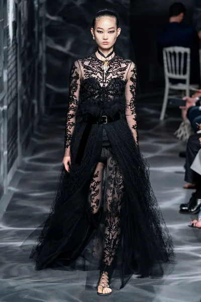 Look 6
